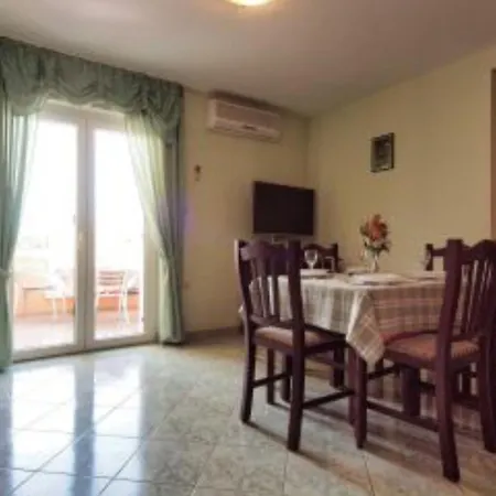 Apartamento Stefani - Two Bedroom With Balcony And Sea View A6 *